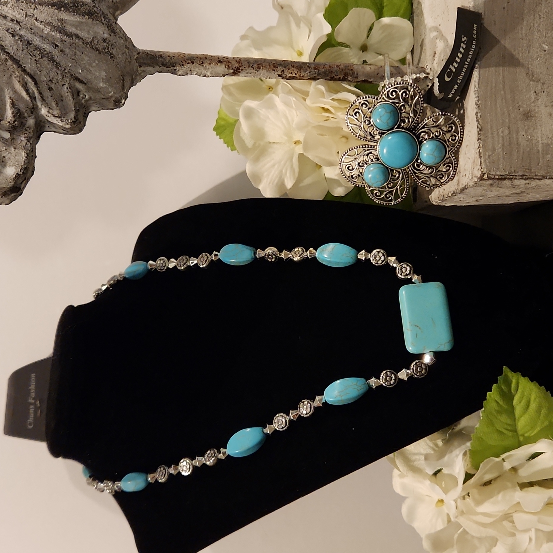 Southwestern Necklace Bangle 10$